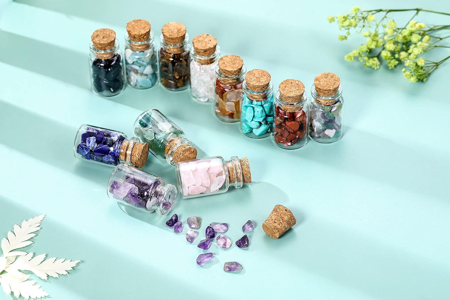 PREMIA HOMES 12 Crystal Gemstone Bottles Reiki Chip Crystals for Witchcraft Healing Tumbled Gem Wicca Stones Set with Gift Box for Meditation Home Decoration Christmas Gift (12Pcs)